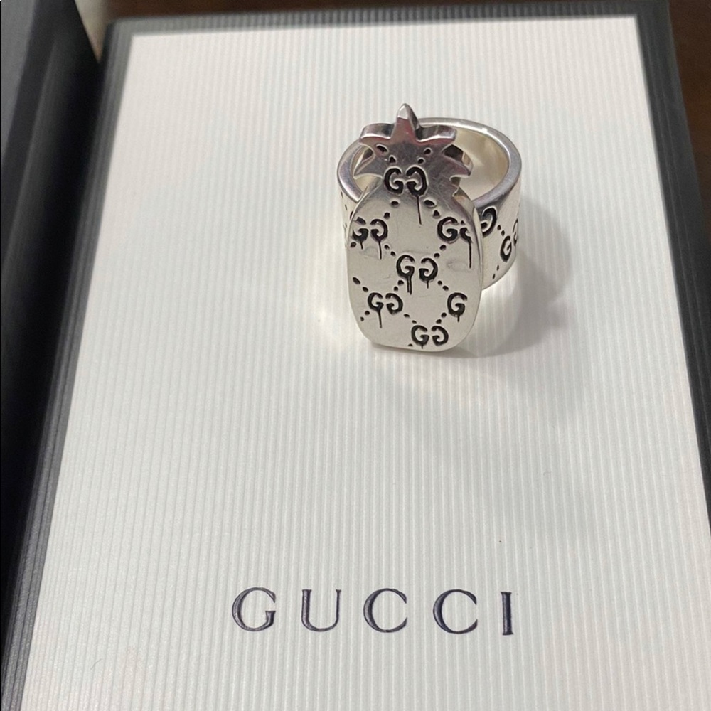 GUCCI GHOST PINEAPPLE RING SIZE 15